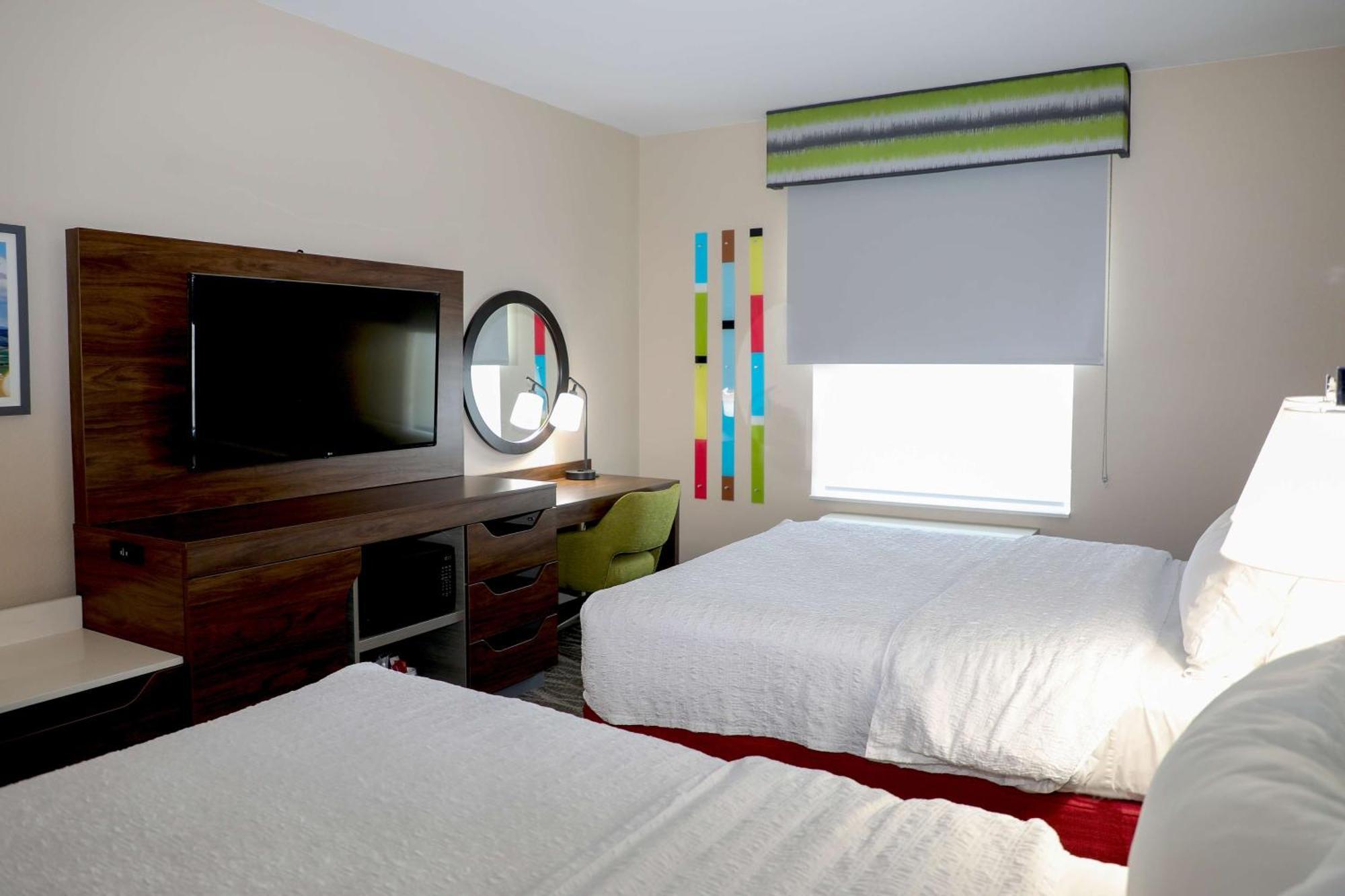 Hampton Inn Элленсберг Экстерьер фото