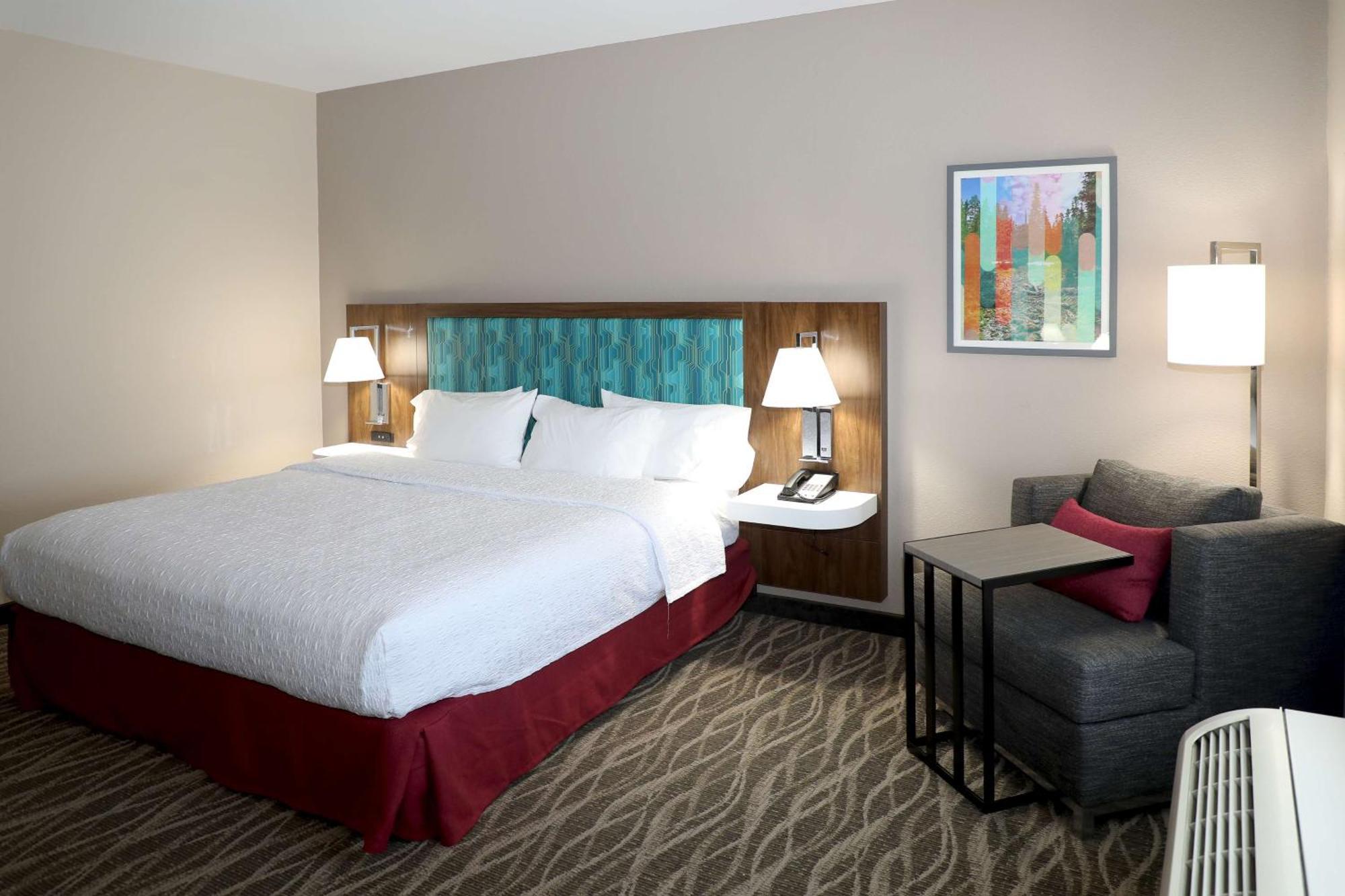 Hampton Inn Элленсберг Экстерьер фото